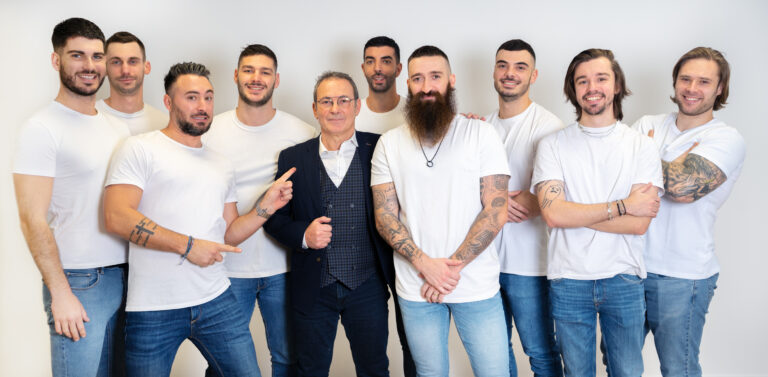 Photo de groupe de l'équipe masculine dinoowi